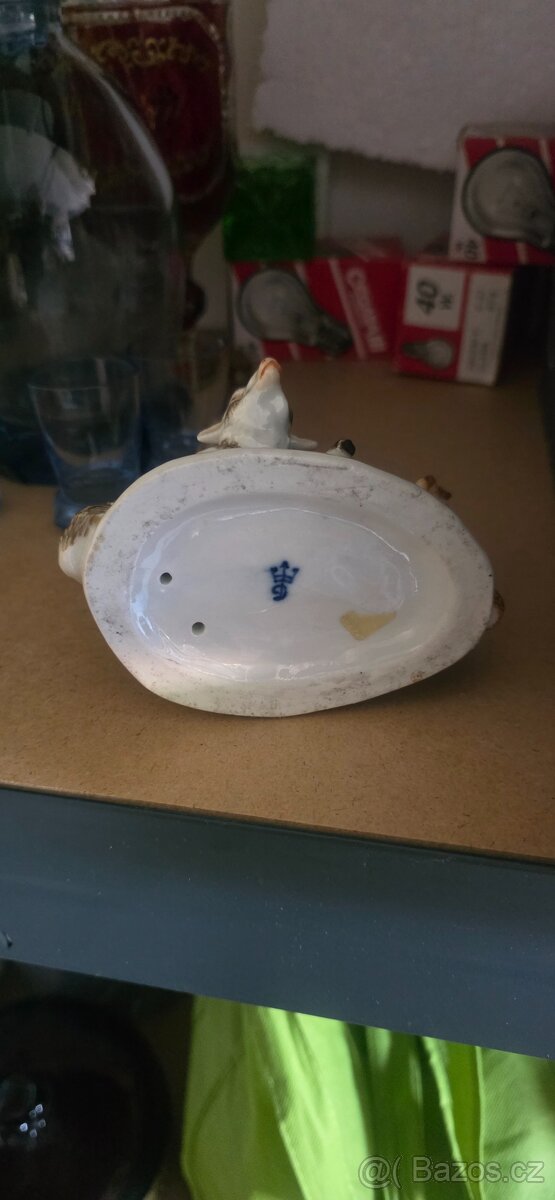 Krásná porcelánová soška - 3