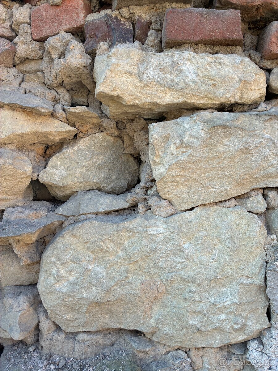 Lomový kámen - opuka / cihly - 3