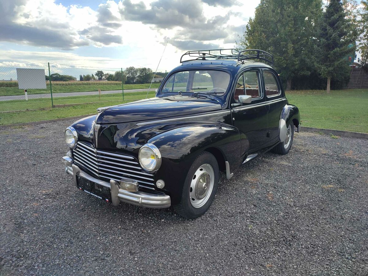 Peugeot 203 rok 1954 - 3