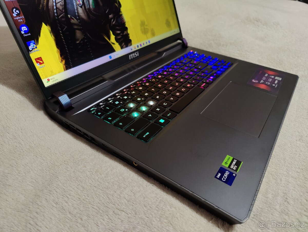 Herní notebook 17" i9 13980HX, RTX 4080 12GB 175W, - 3