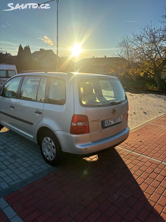 VW Touran 1.6i, rok 2005, nové rozvody - 3