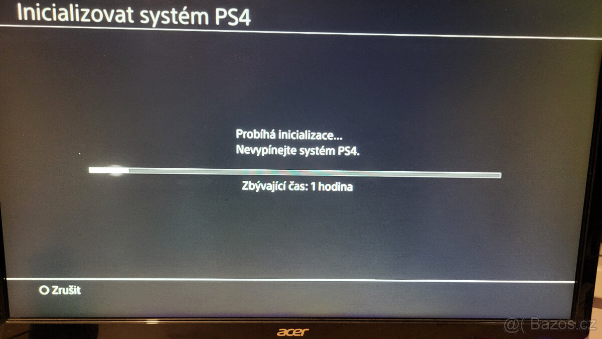 PS4 Slim 500GB + 2 ovladače + duální nabíječka – jako nová - 3