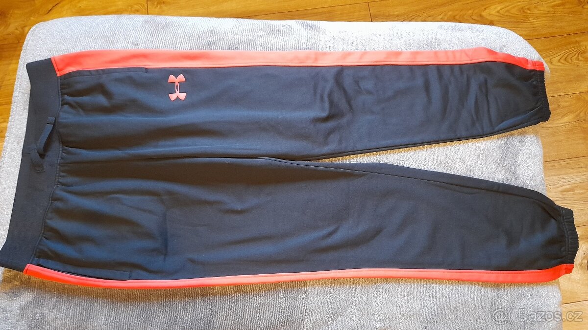 Under Armour - dětská značková tepláková souprava - 3