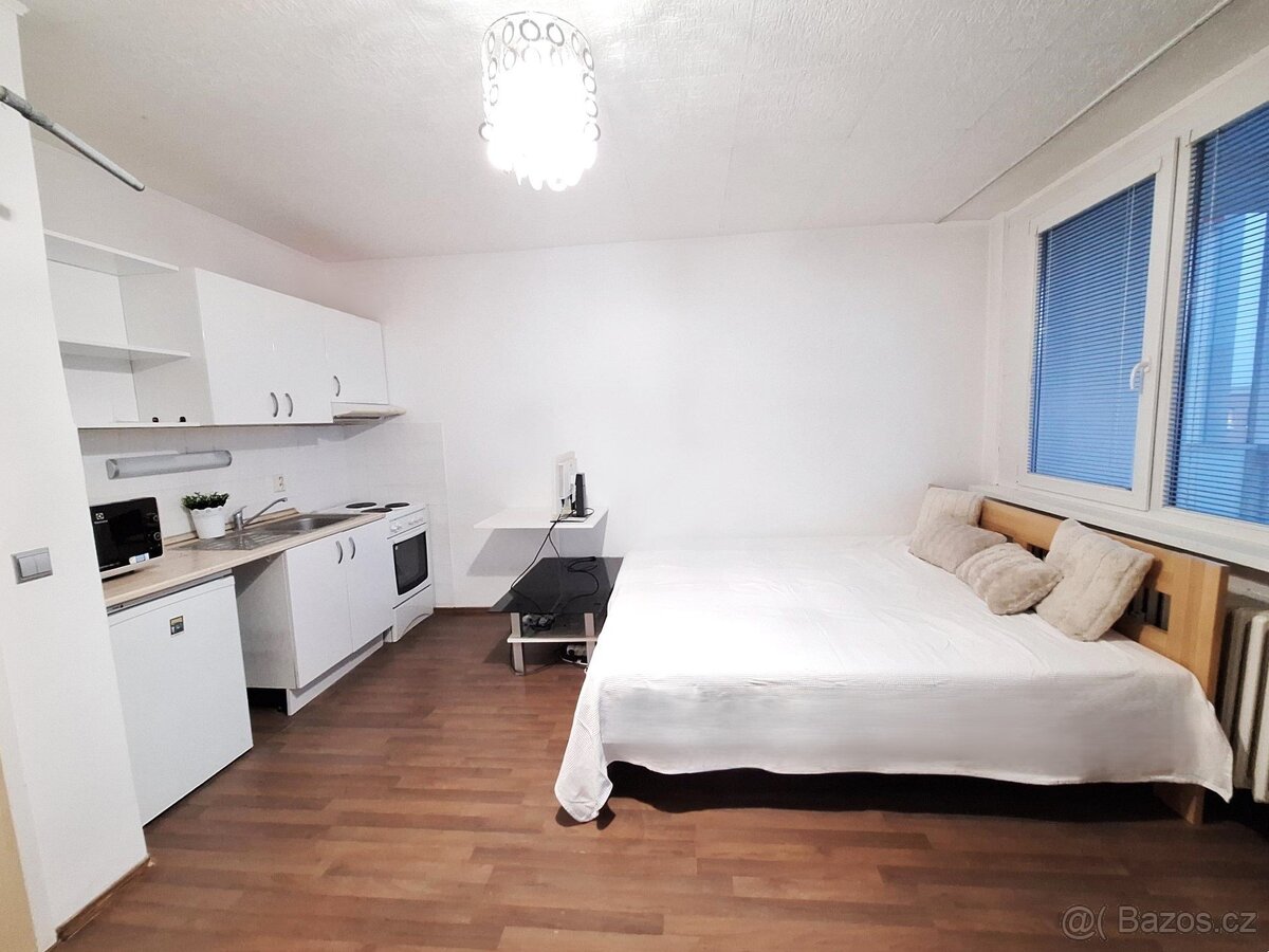 Prodej bytu 1+kk 33 m², Brno - Bohunice, ev.č. 40115 - 3