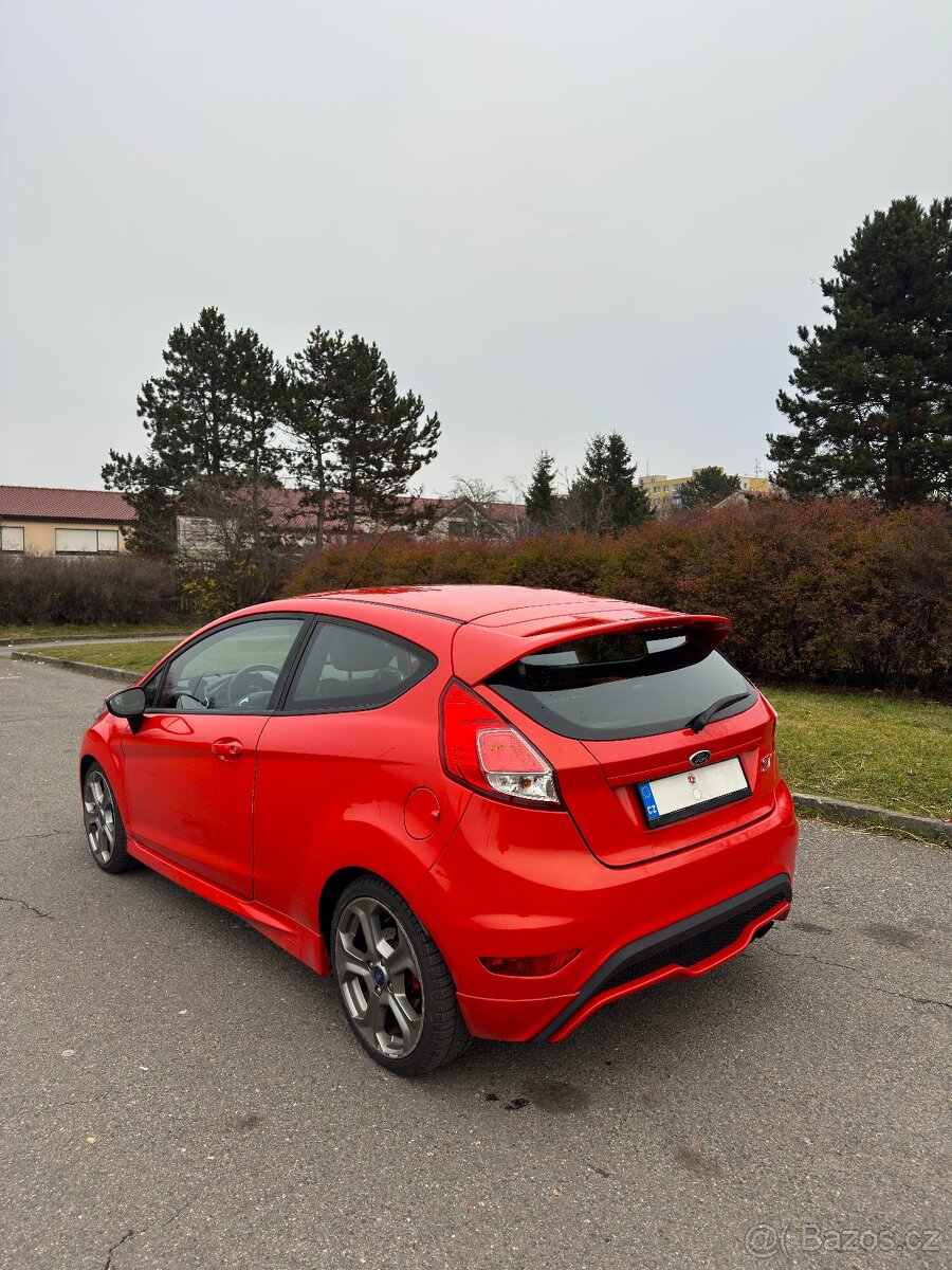 Ford Fiesta ST 1.6 2013 - 3
