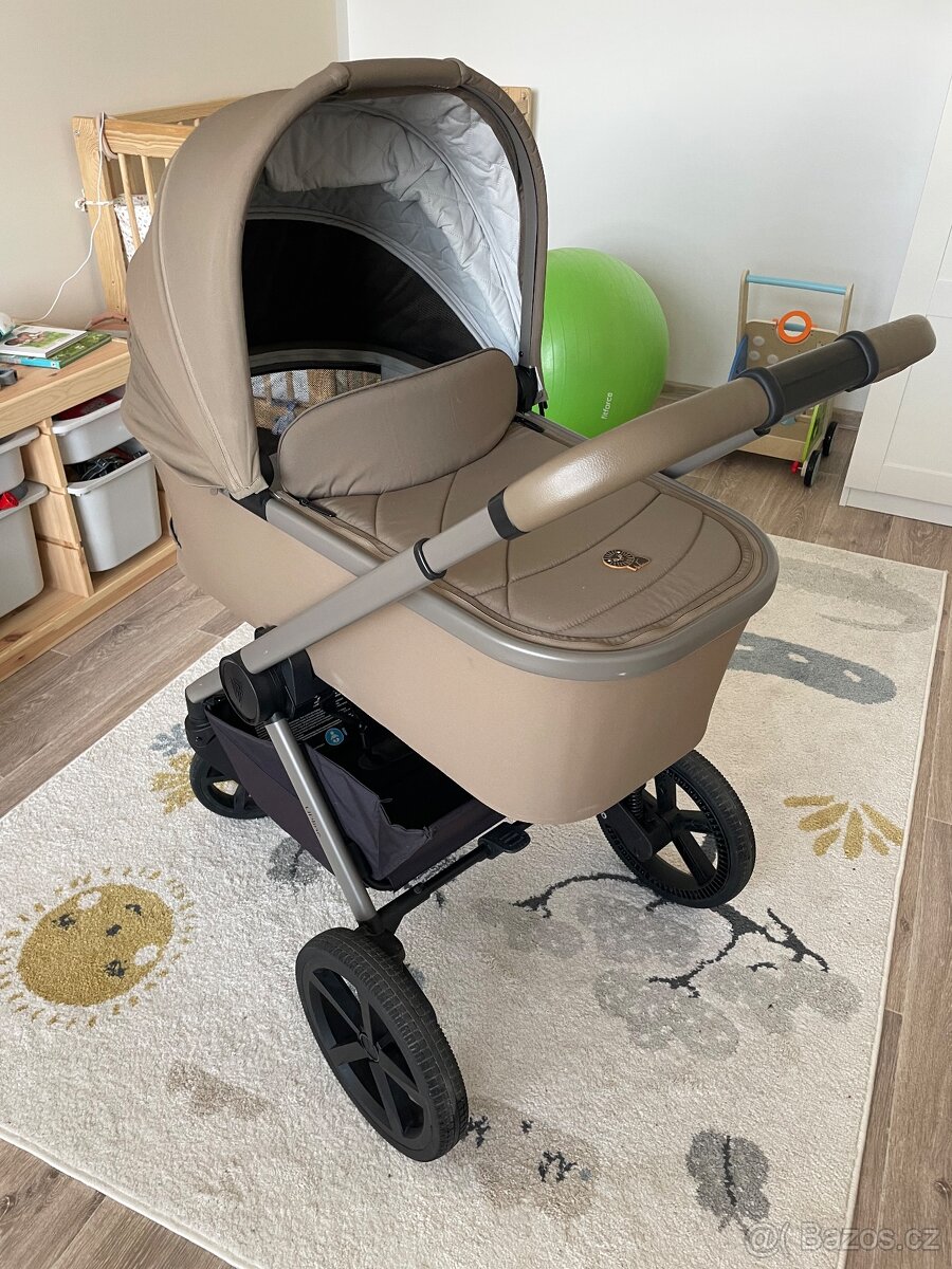 Kočárek Venicci Tinum Upline - 3