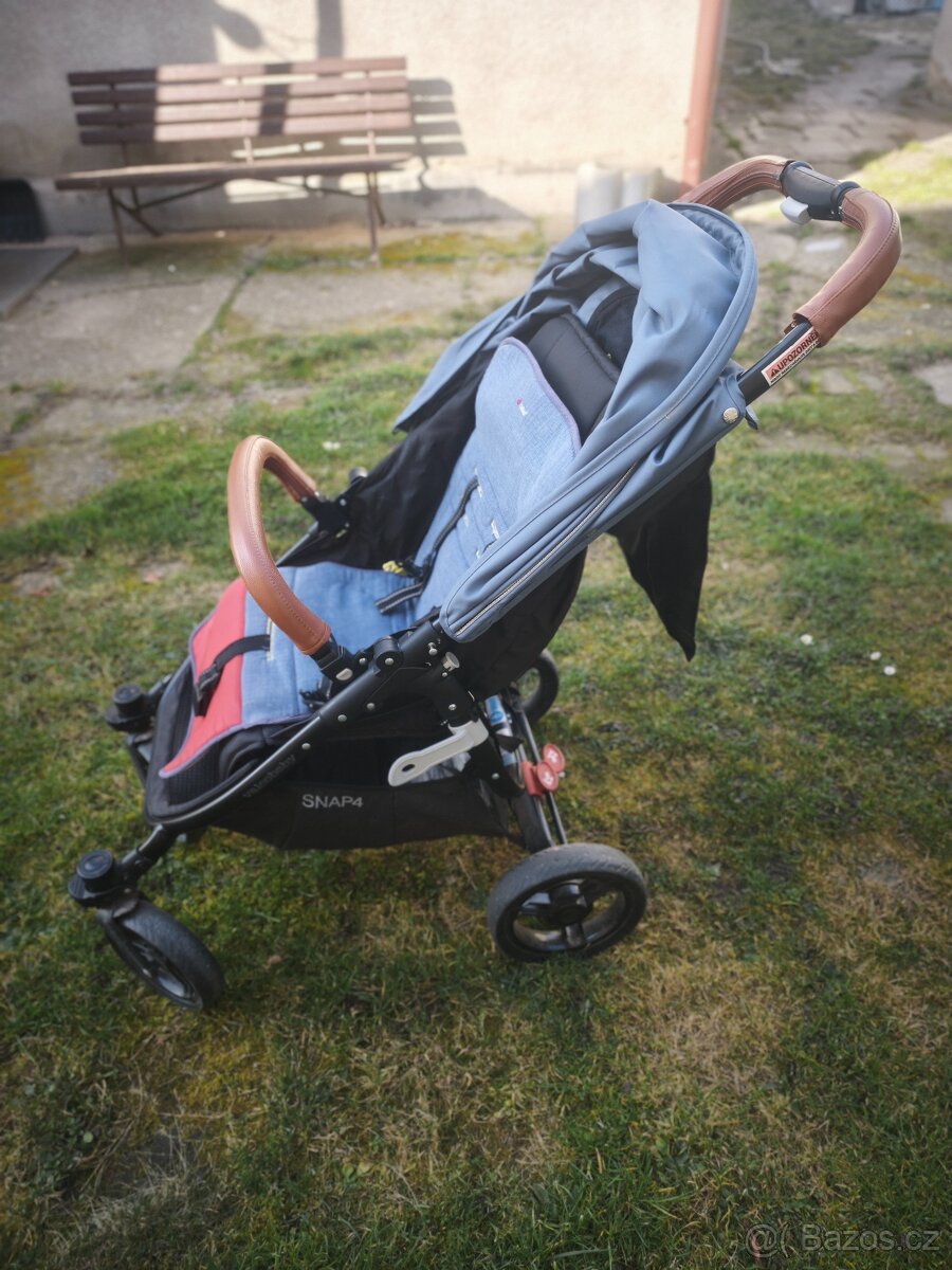 Kočárek Valco Snap 4 - 3