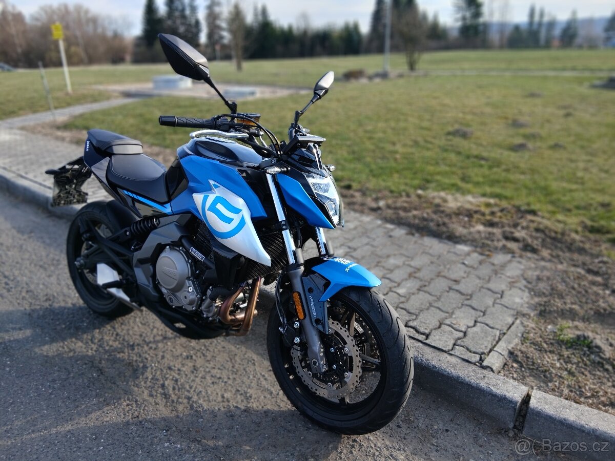 CFMOTO 650 NK - 3