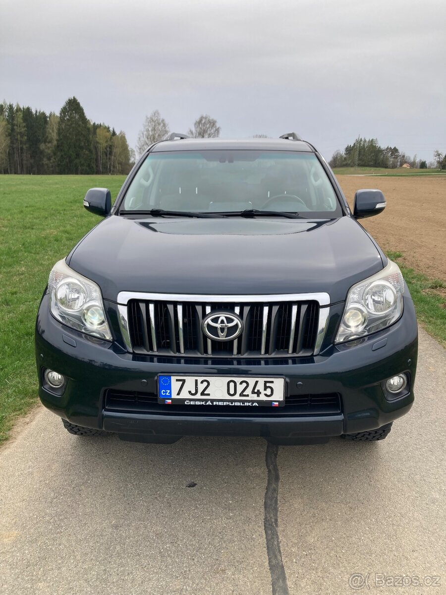 Toyota Land Cruiser 150