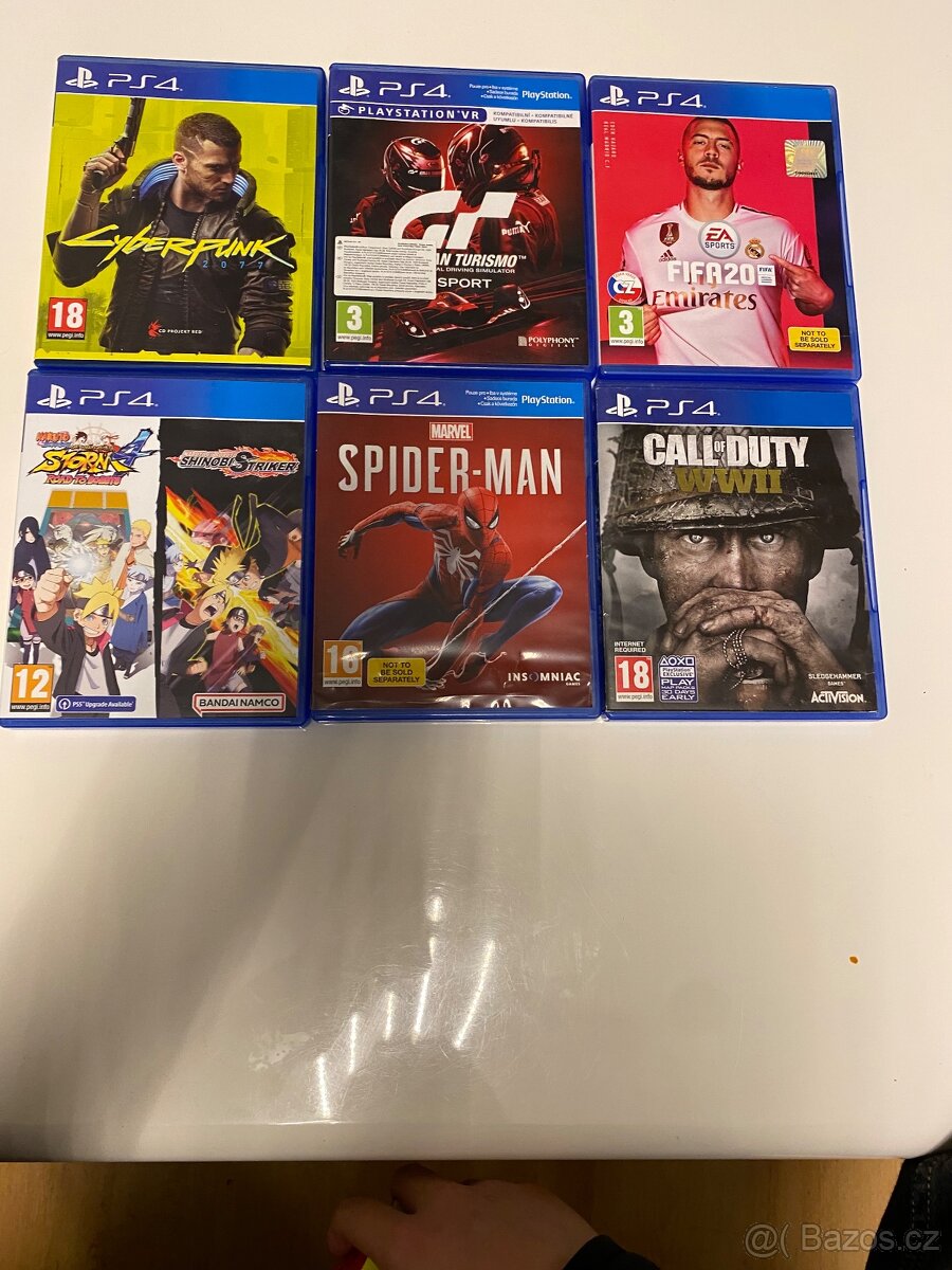 Playstation 4 pro 1TB + Volant + 6 her. - 3