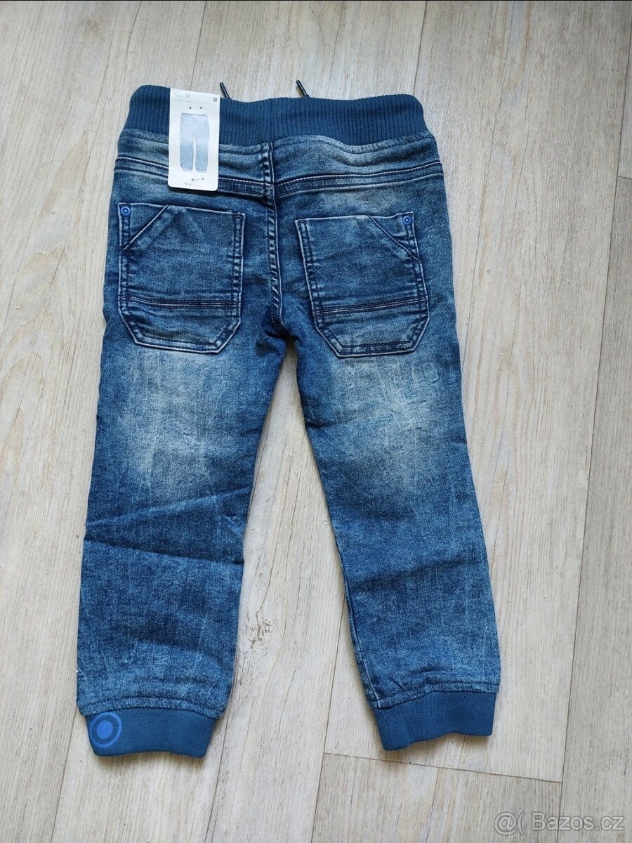 Chlapecké kalhoty vel. 98 - 3