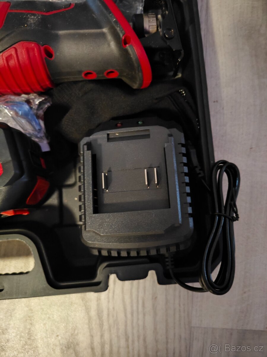 NOVÁ NEPOUŽITÁ PILA OCASKA 2xAKU - 3