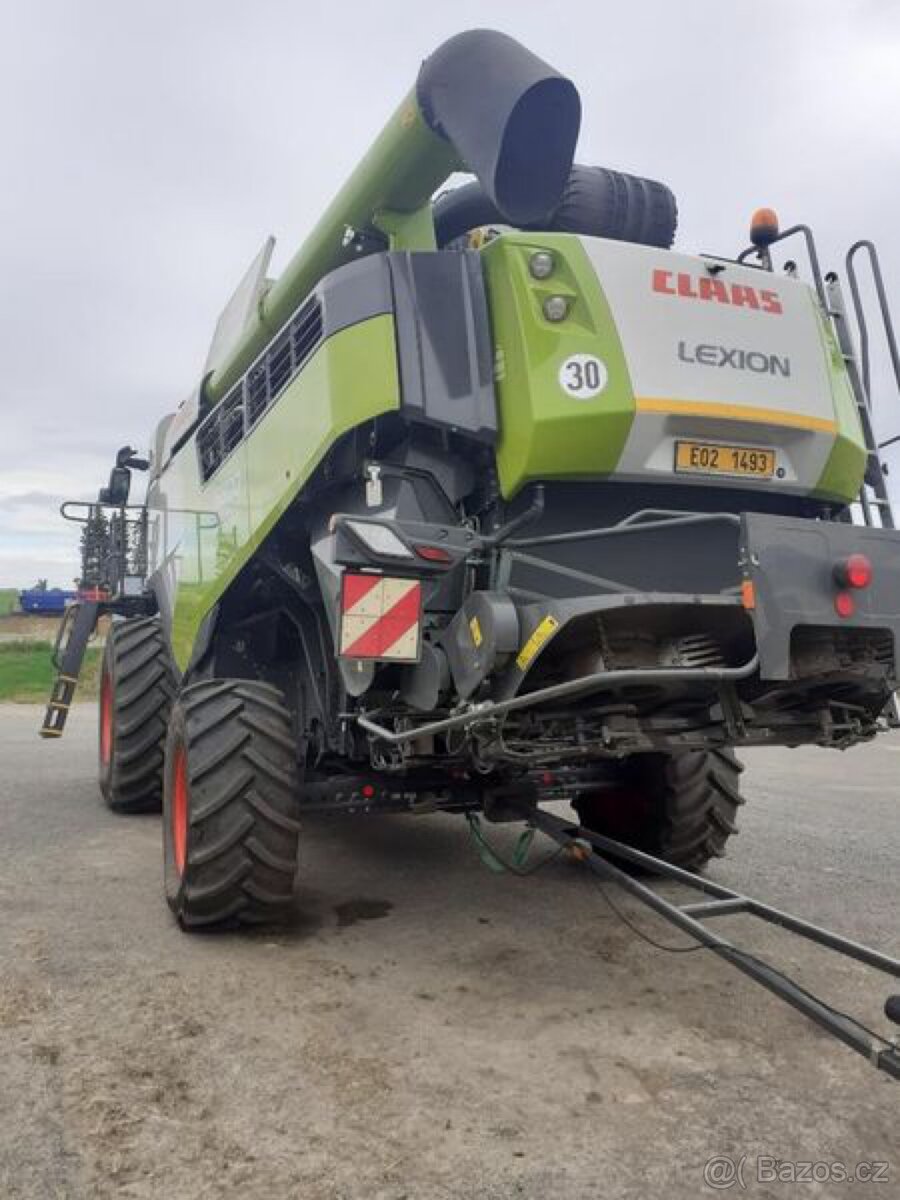 Claas lexion 6800 v 930 - 3