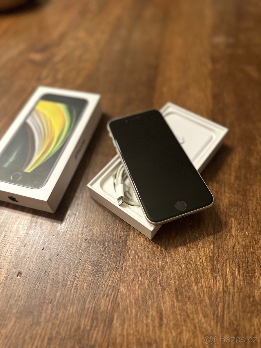IPhone SE (SE3, 2022) 64GB - 3