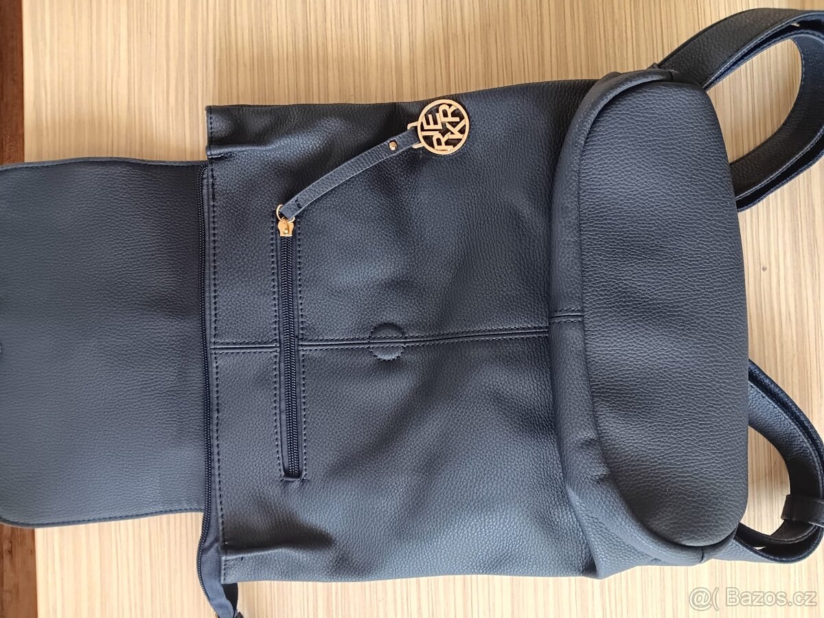 Elegantní dámský batoh - 3