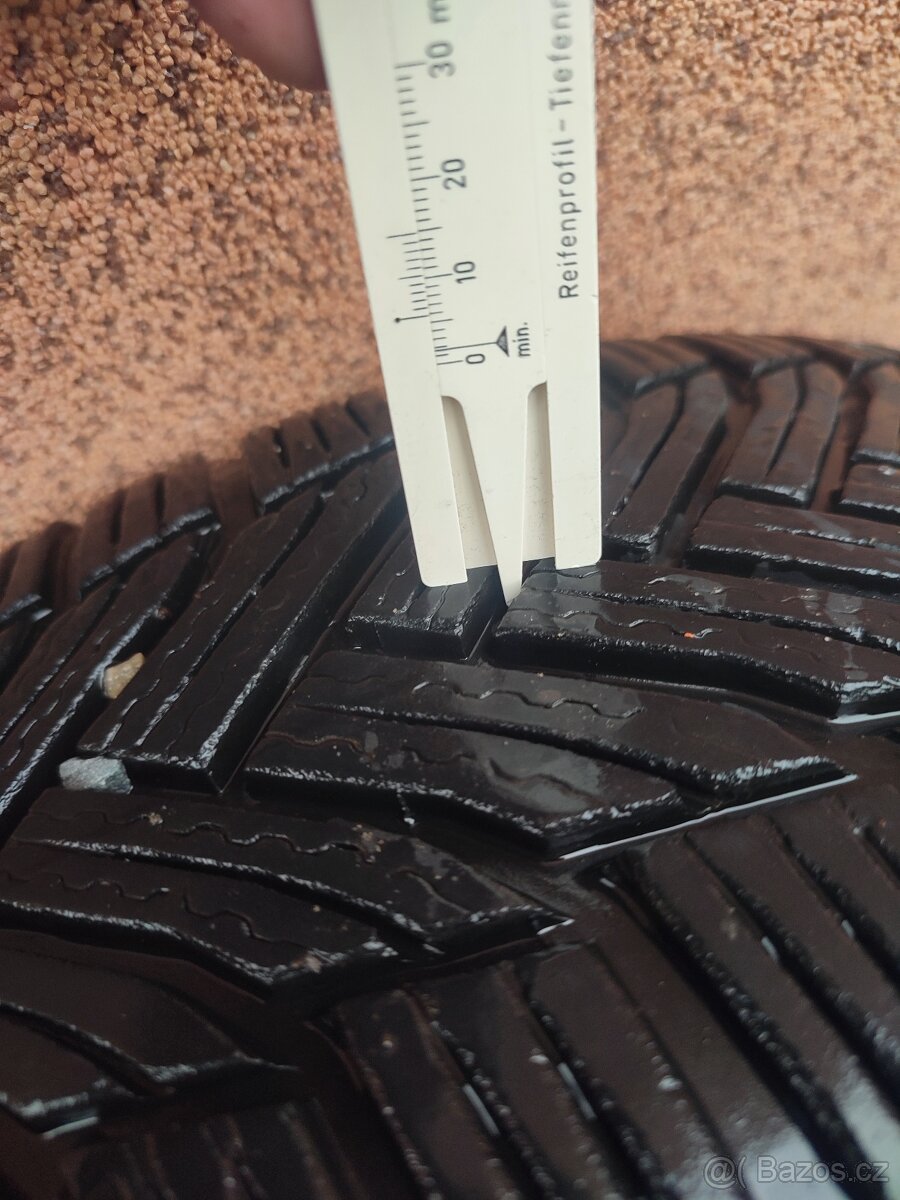 Prodám ALU kola s pneu Michelin Škoda Octavia 2 , 3 - 3