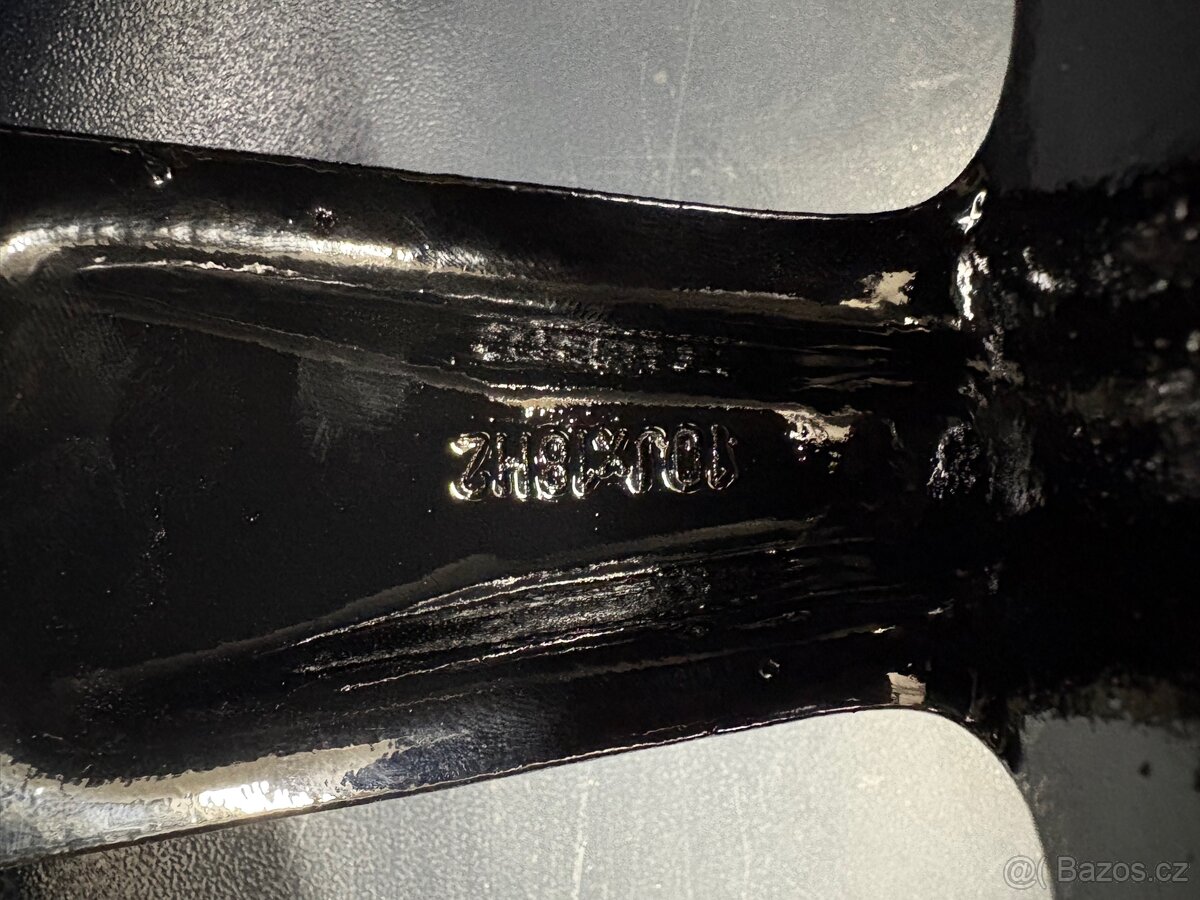 Alu kola dvourozměrná R18 - 3