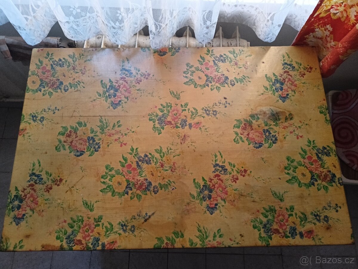 Kuchyňský stůl - 3