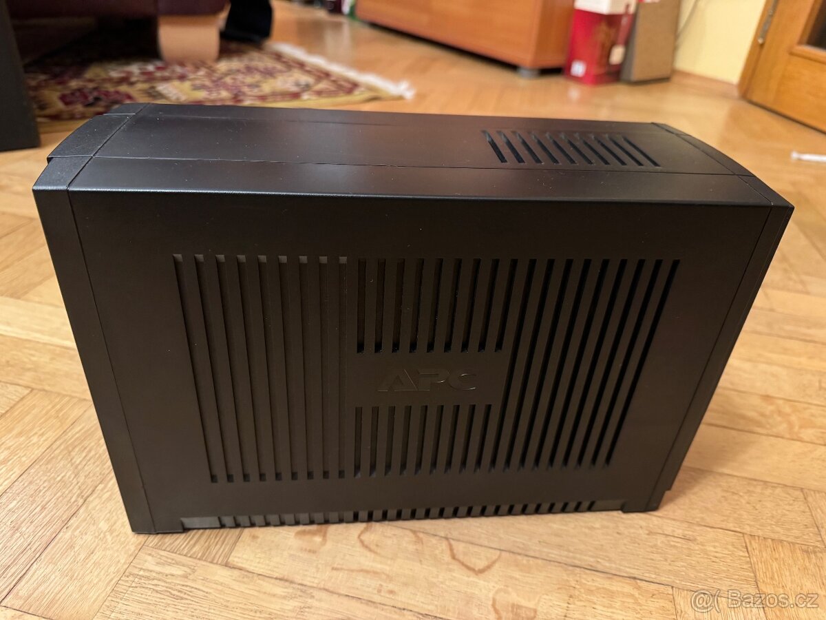 UPS APC BACK-UPS 950VA - 3
