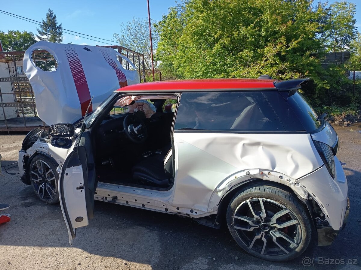 Mini Cooper fm6 31gd 170 kW nájezd 2000 km - 3