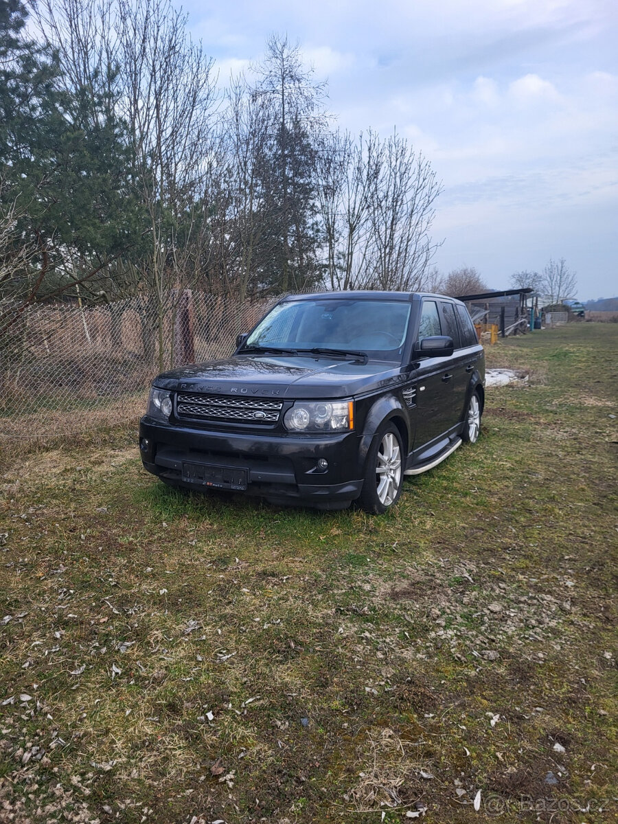 Range Rover sport 3,0 HSE, 2012, poškozený motor