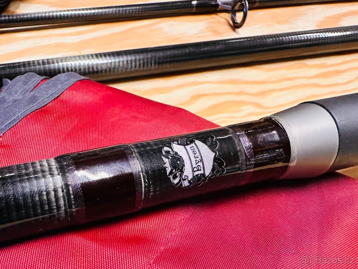 2 TROJDÍLNÉ KAPROVÉ PRUTY BYRON TR10 / 3,90 m / 50-110 g - 3