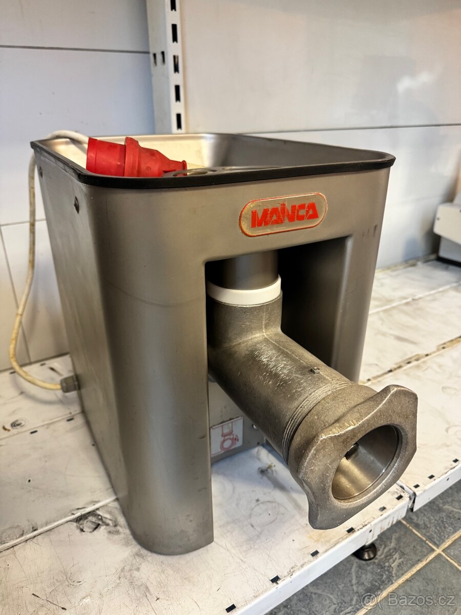Mlýnek na maso Mainca - PC 82 - 400V - triplecut Záruka - 3