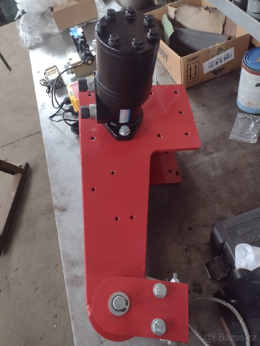 Hydraulický naviják s dálkovým ovládáním - 3