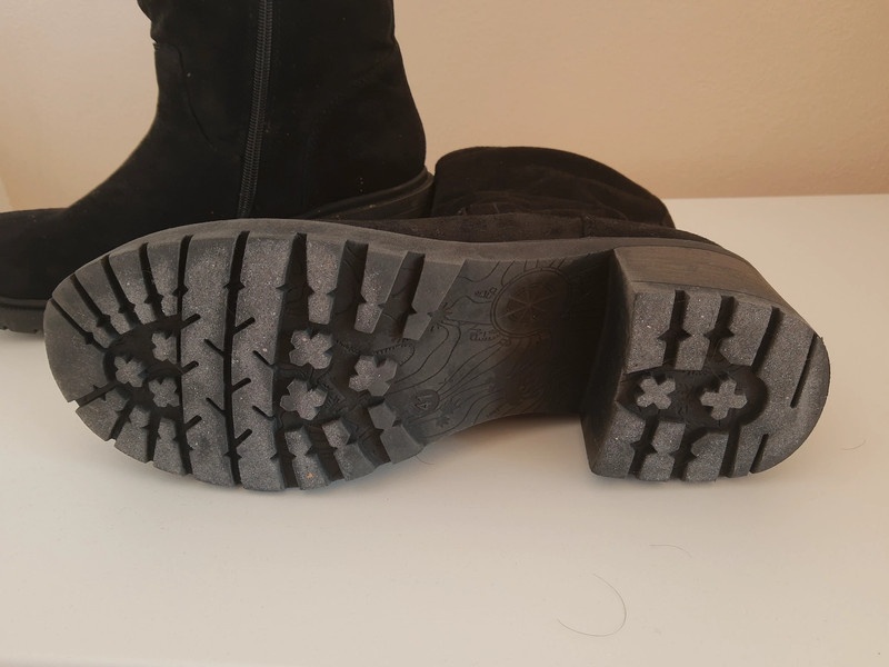 Dámské zimní kotníkové boty 41 - 3