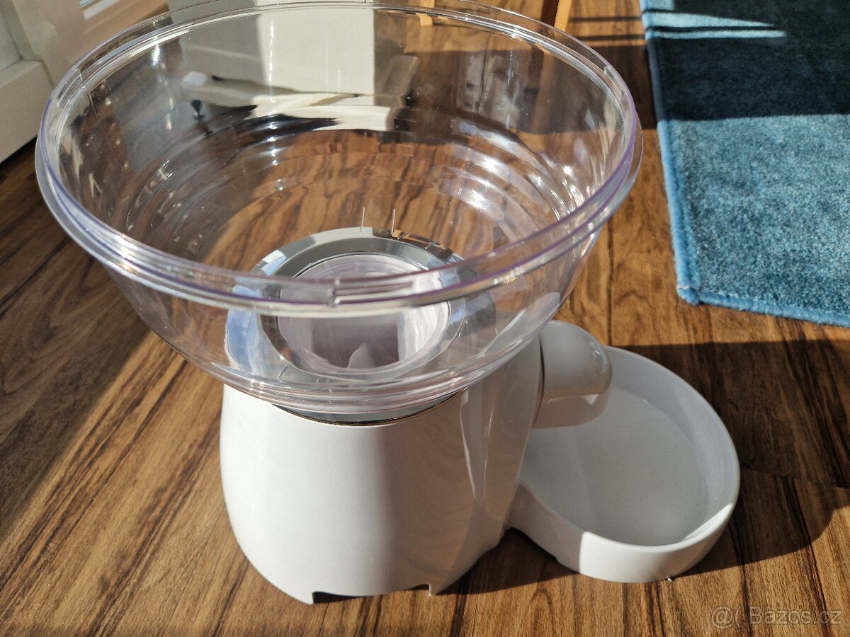 Automatické krmítko/dávkovač žrádla pro kočky/psy Trixie TX7 - 3