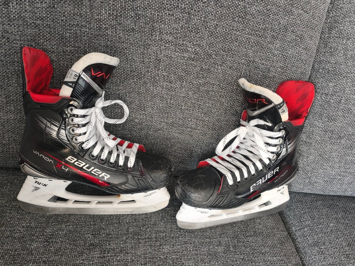 Brusle BAUER X4, INT, vel. 6,5 FIT 1 - 3