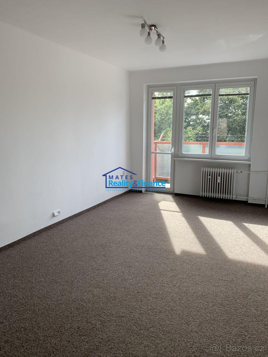 Pronájem bytu 3+1 v Mostě, ul. 1. Máje - 3