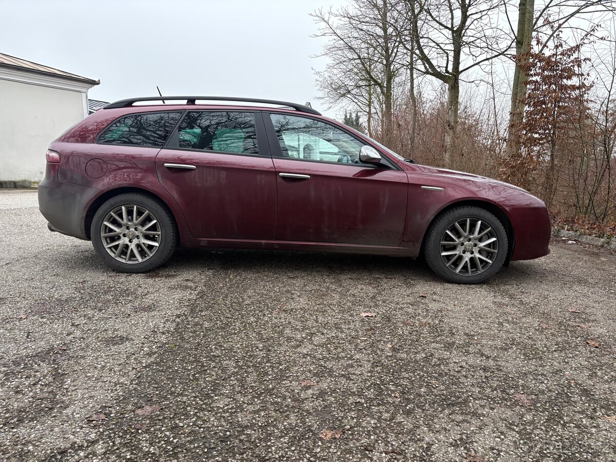 Alfa Romeo 159 2.4 jtd 147 kw facelift - 3