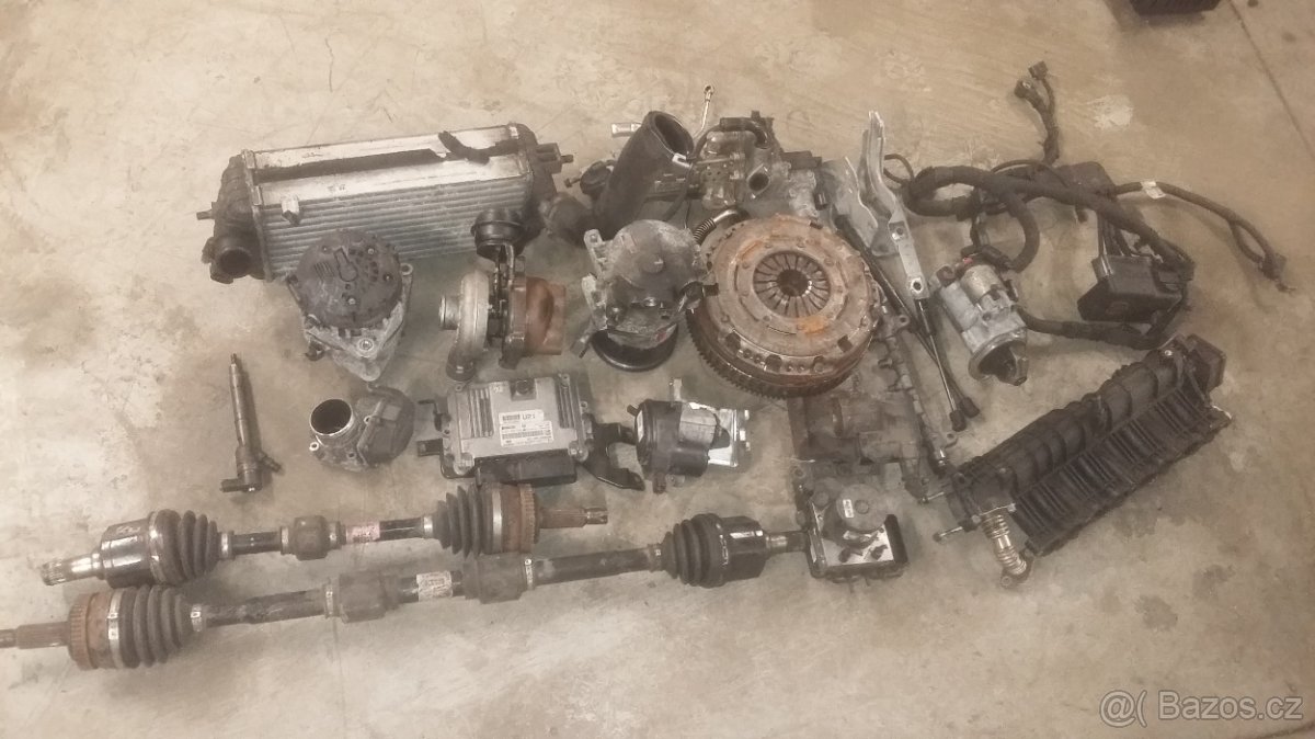 hyundai i40 kombi 1.7crdi rv2013 - 3