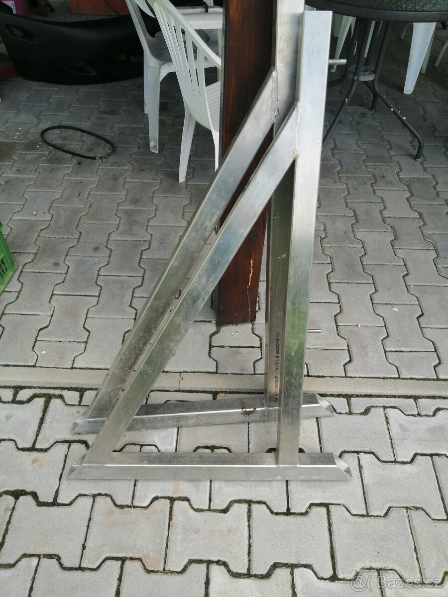 Nerezové kolena - 3