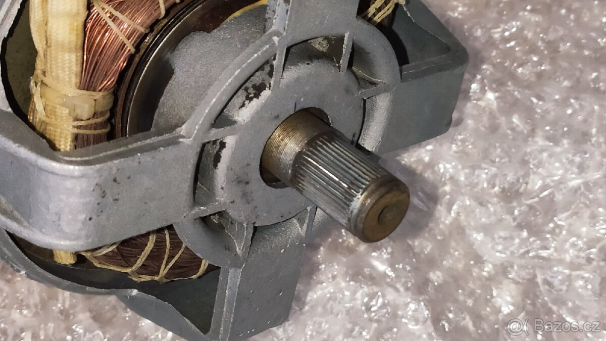 Motor do elektrické sekačky - 3
