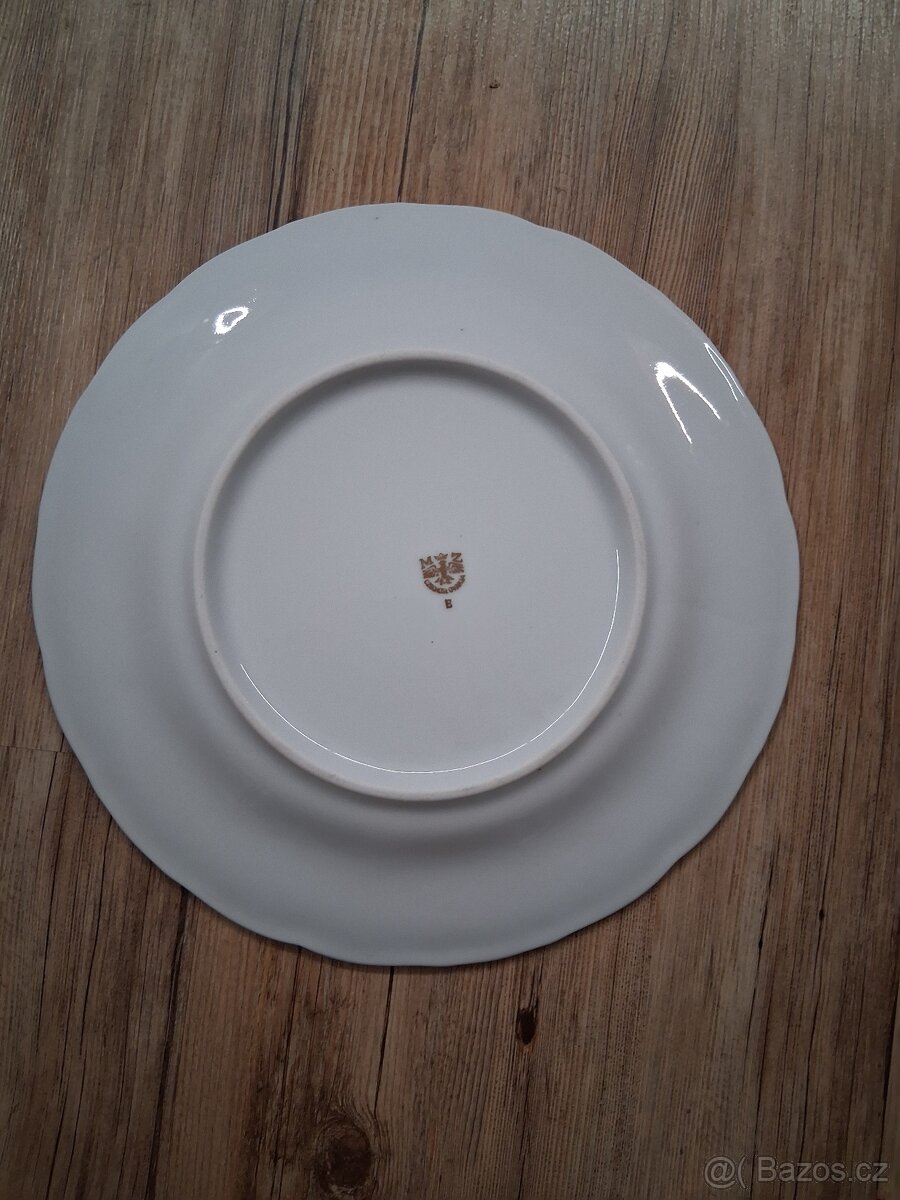 Talíř - 3