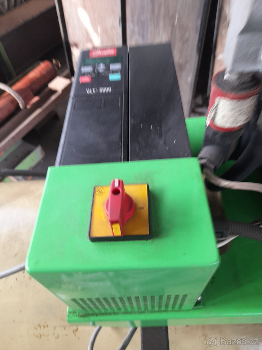 Prodám šroubový kompresor ATMOS E 80 VARIO - 3