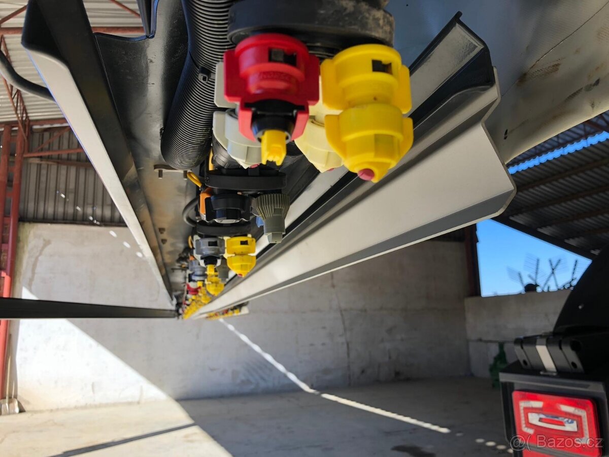 Samojízdný postřikovač HORSCH Leeb PT 350 - 3