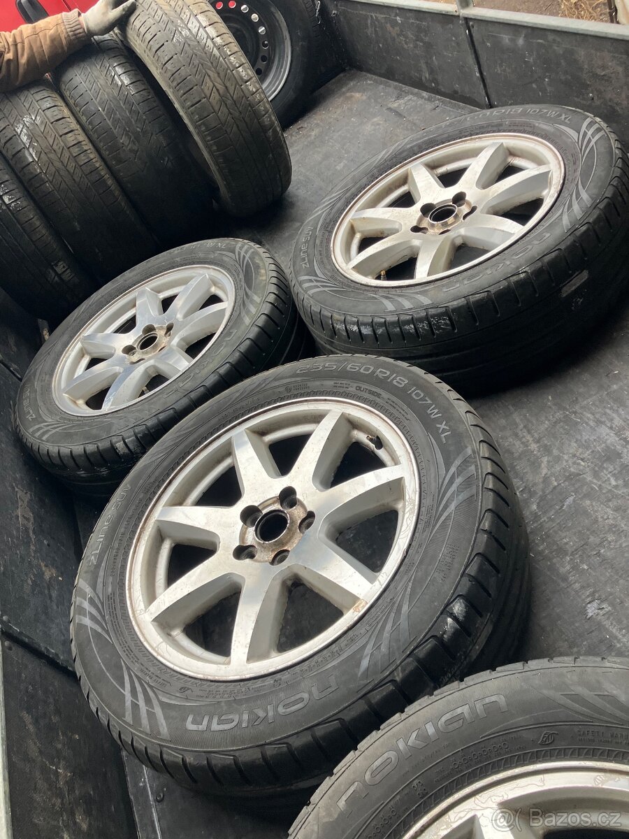 Kola jeep Kk r18 - 3