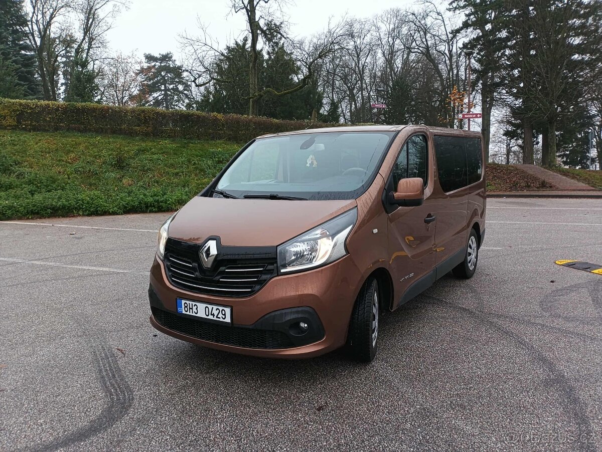 Renault Trafic 1,6 dCi 8míst - 3