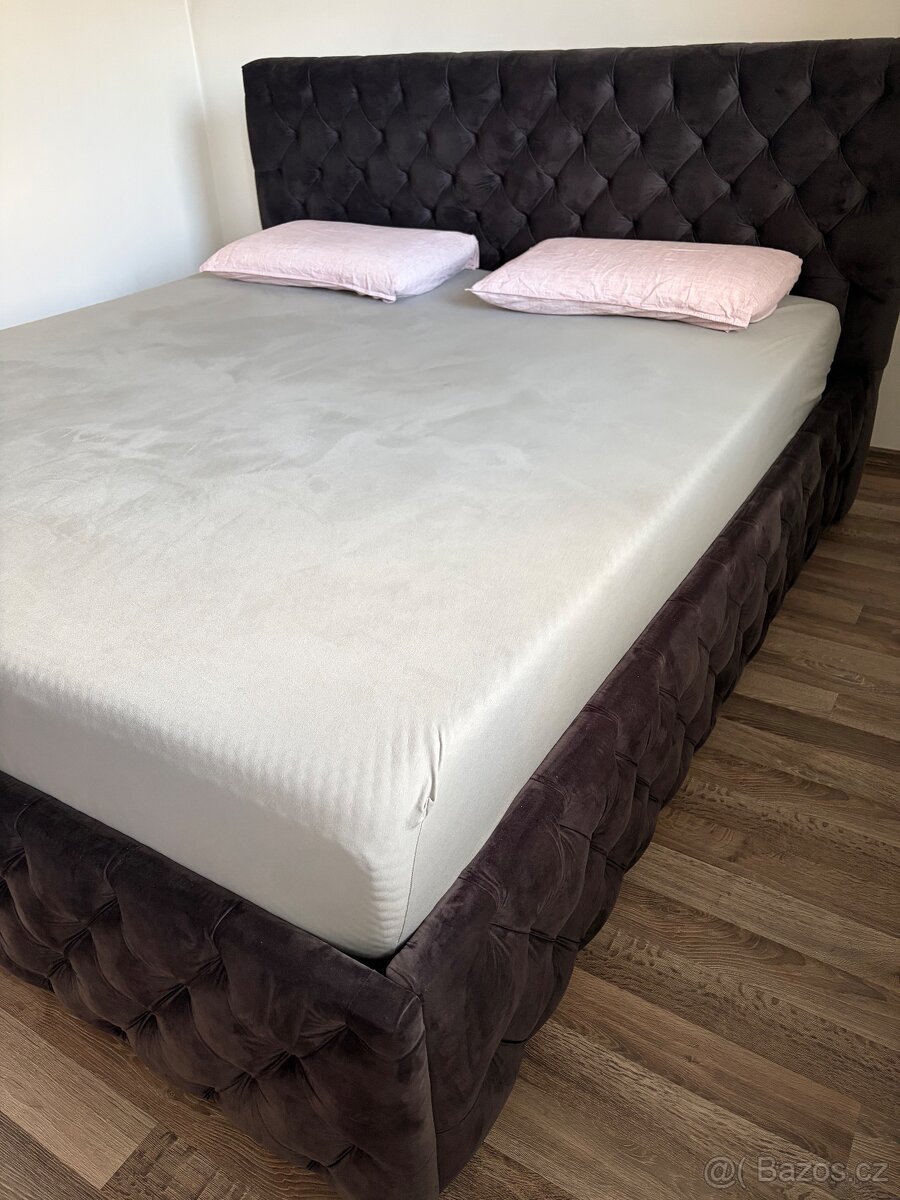 Luxusní postel Chesterfield nová - 3