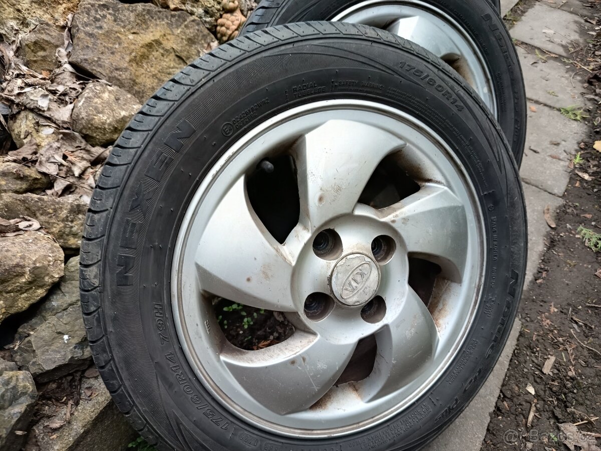 Pneu 17/60R14 - 3