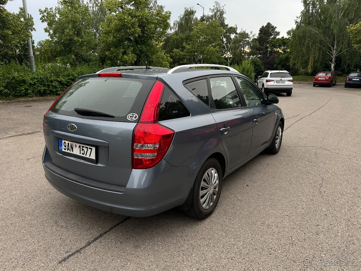 Kia CEED 1.6 crdi diesel 2007 - 3
