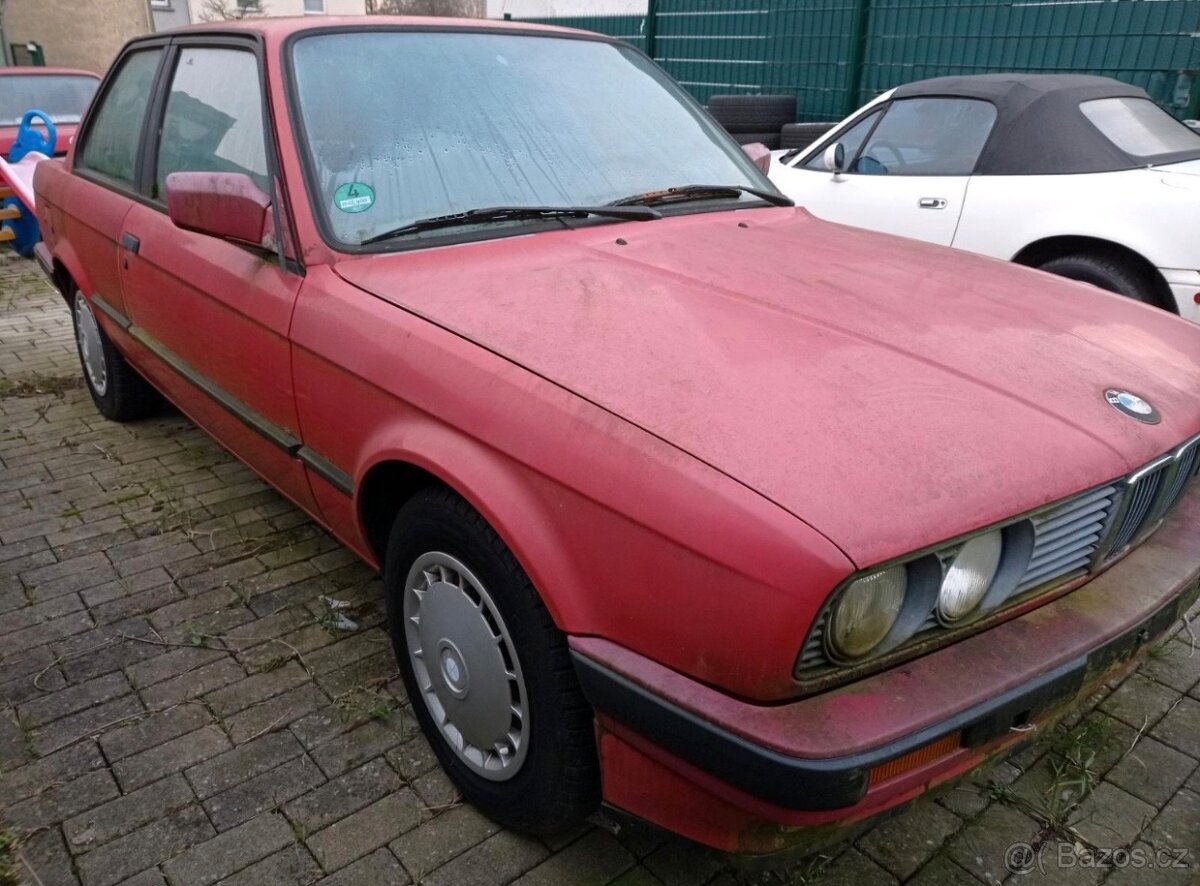 Koupím BMW E30 coupé - 3