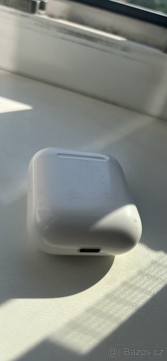 Apple AirPods 2.generace - 3