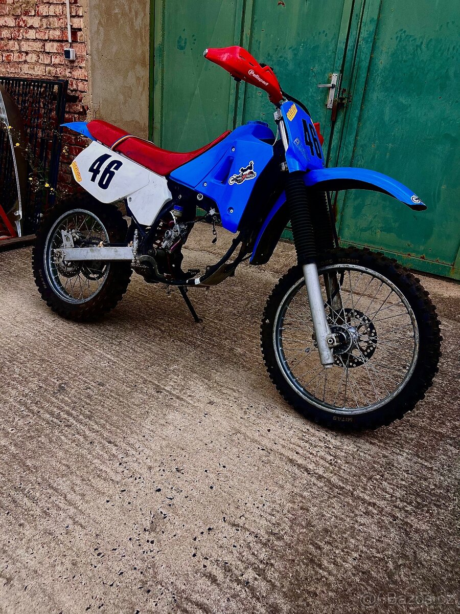 Yamaha Dt 125 - 3