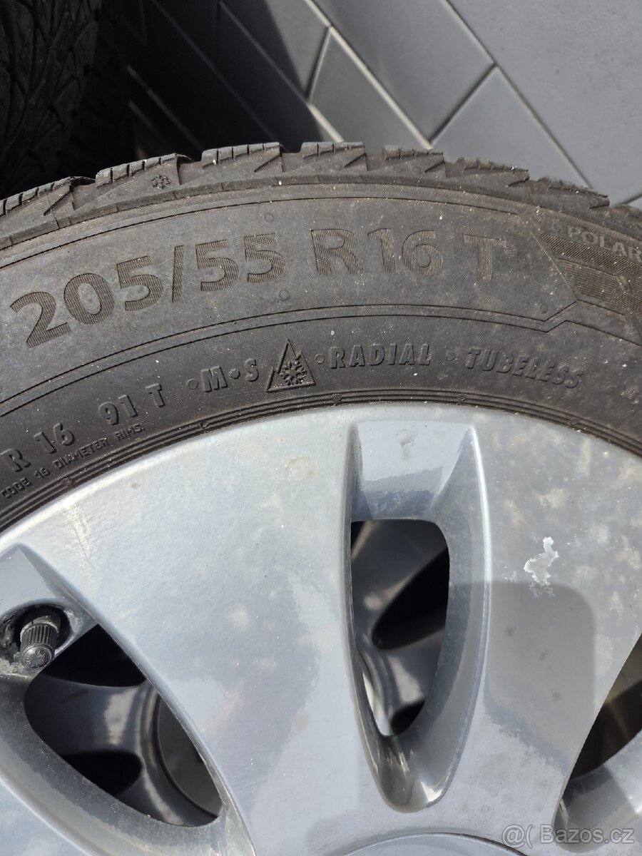 205/55 r16 pneu - 3