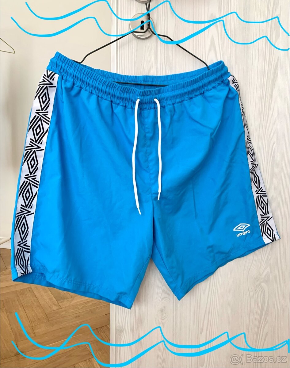 Delší plavky kratasy Umbro Sportisimo Vel. M - 3