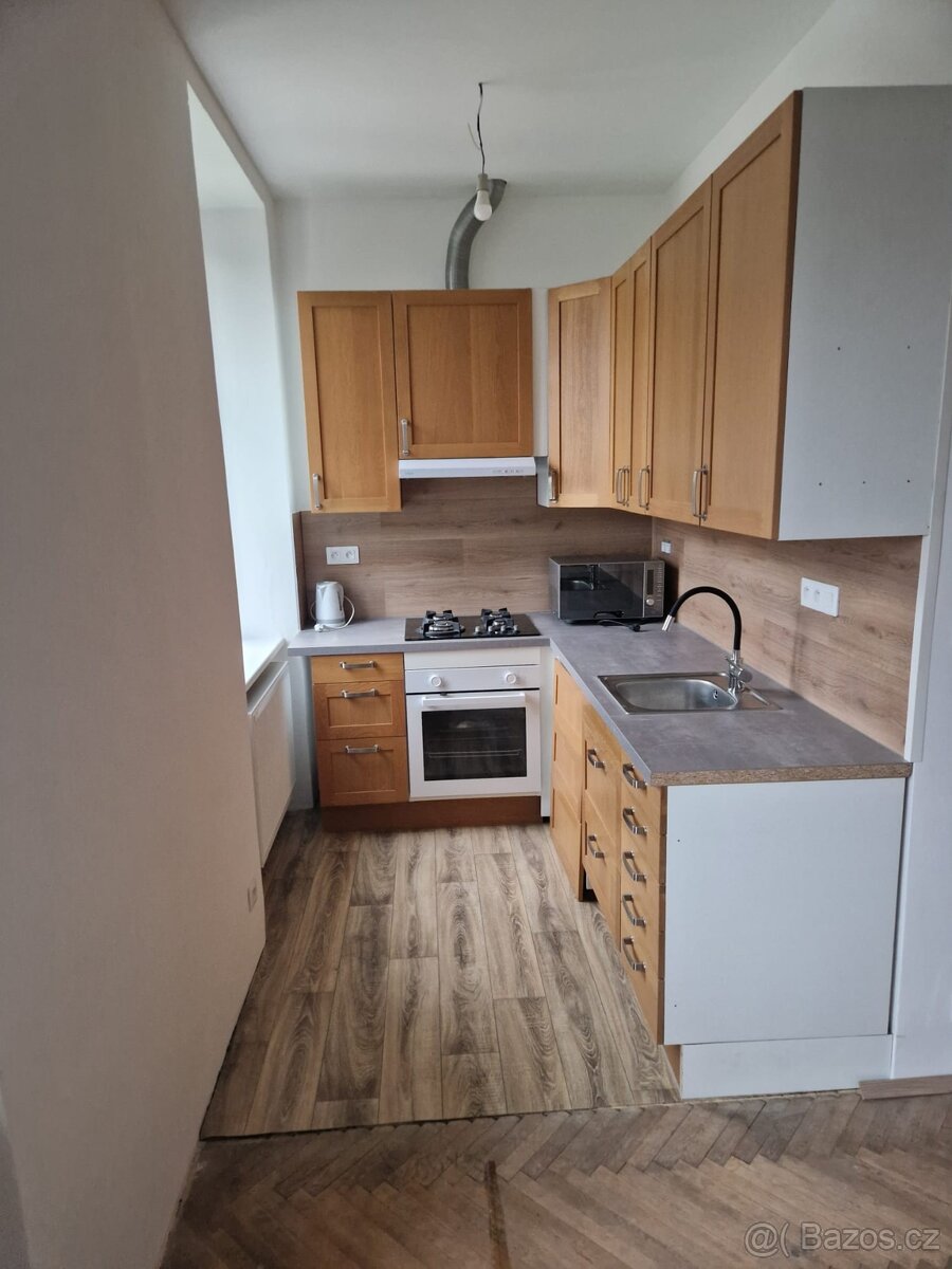 Pronájem bytu 3+kk, 75 m² – Brno-Masarykova čtvrť - 3